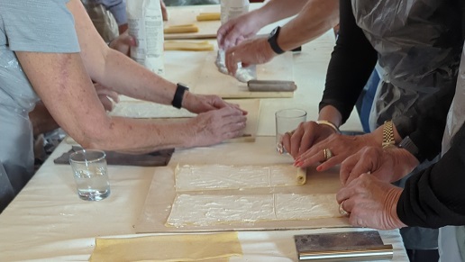 Class for groups: rolling the dough